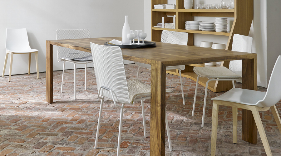 Eaton dining table - Hopewells